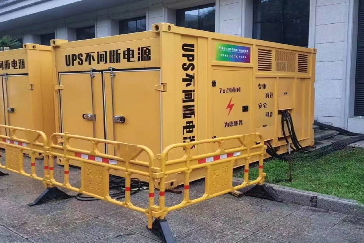 天峨发电机租赁施工现场