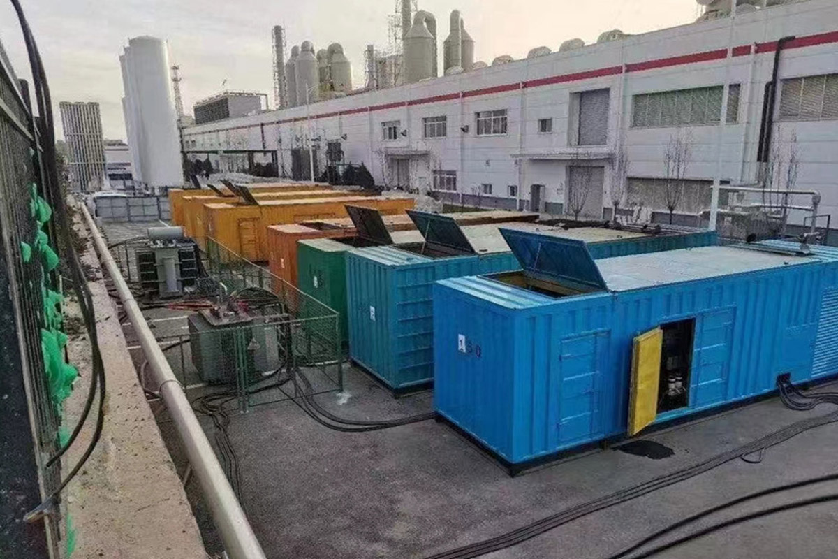 天峨发电机租赁施工现场